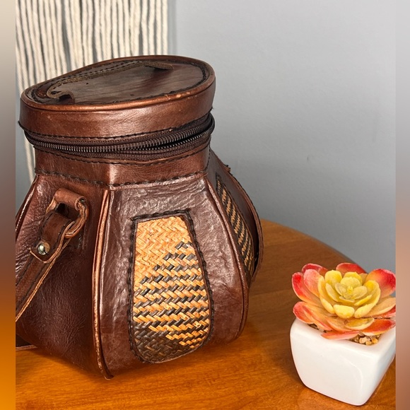 Leather & Rattan CrossBody Bucket Bag - Picture 8 of 13